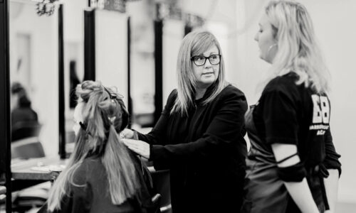 New Zealand Certificate in Hairdressing (Professional Stylist) Level 4